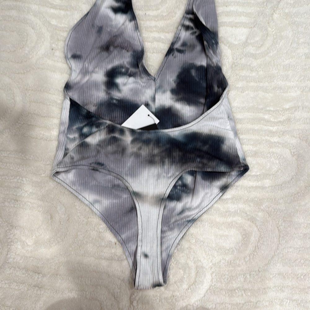 Stylish Black and Gray Kids One Piece - Picture 3 of 3